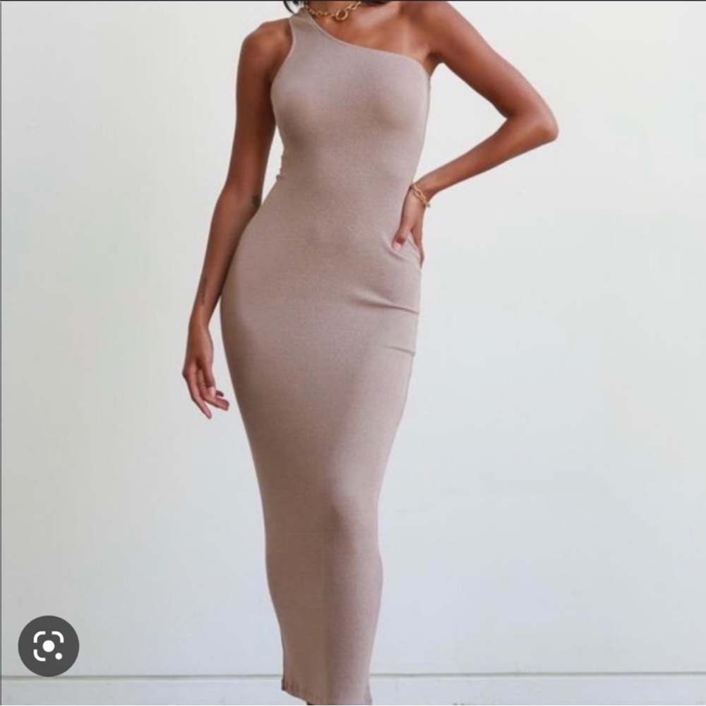 437 Naomi One-Shoulder Tan Dress